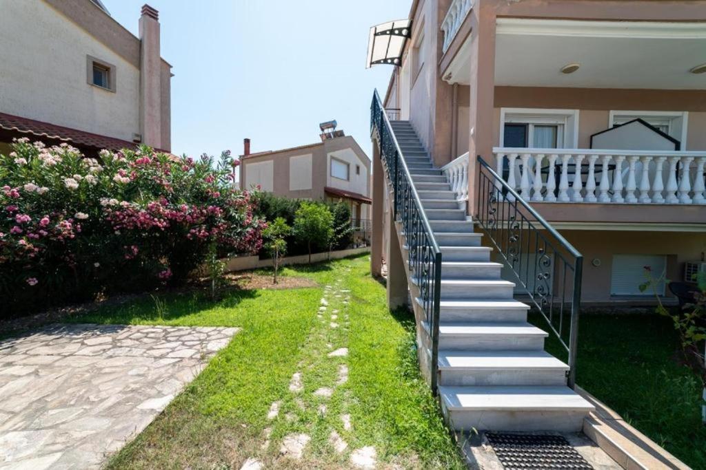 דירות Nea Iraklitsa Side By Side מראה חיצוני תמונה
